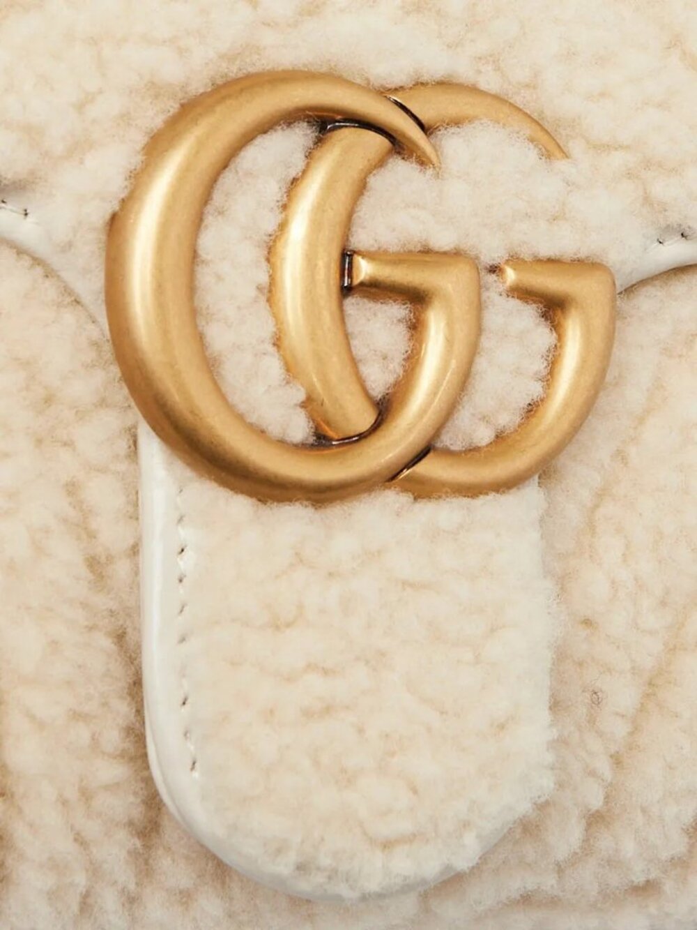 Gucci White Shearling GG Marmont Small Shoulder Bag - Picture 6 of 10